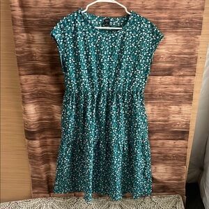 Green Casual Midi Sundress with Dolman Sleeves and Crew Neck